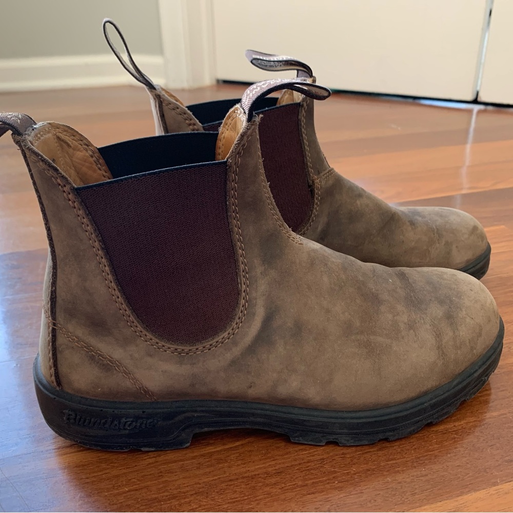 Blundstone women’s Chelsea boot: style 585